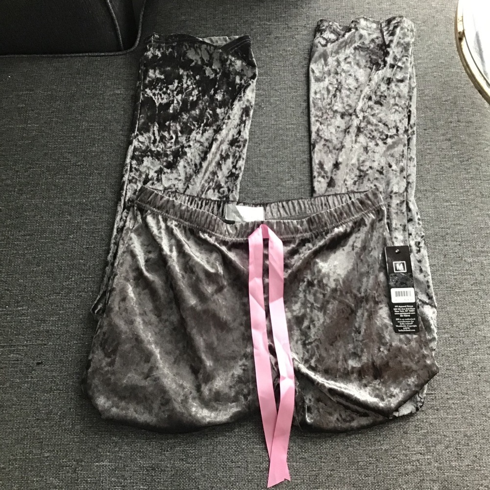 Kathy Ireland Super Soft Velvet Lounge Pants NWT